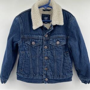 GAP Kids Blue Denim Jacket with Sherpa Lining Girl Small 6-7 Dark Wash
